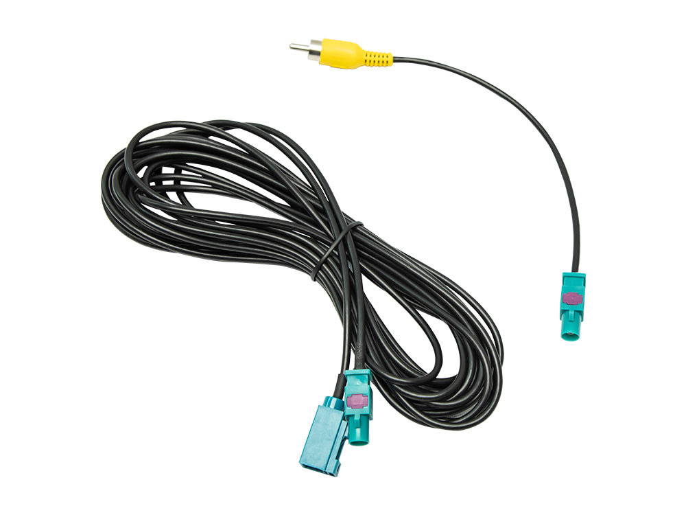 Camera adapter for VW OEM cameras with dynamic parking lines